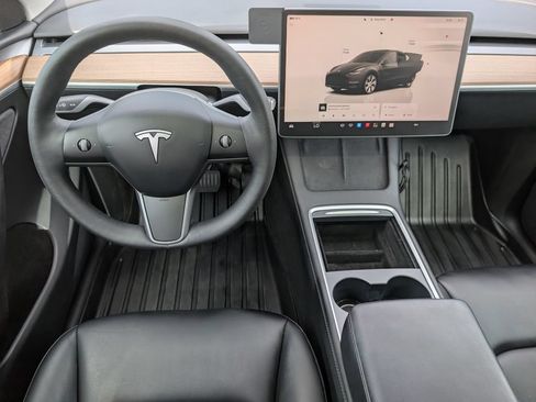 Used 2023 Tesla Model Y Long Range AWD/4WD image 20