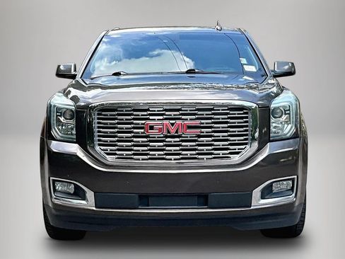 Used 2020 GMC Yukon Denali RWD image 3