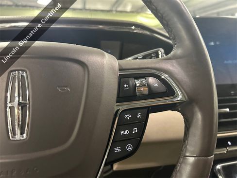 Used 2023 Lincoln Navigator L Reserve image 13