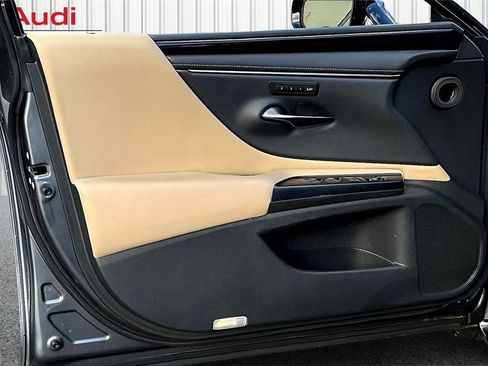 Used 2020 Lexus ES 350 w/ Premium Package image 20