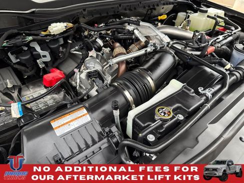 Used 2024 Ford F350 Limited w/ FX4 Off-Road Package AWD/4WD image 15