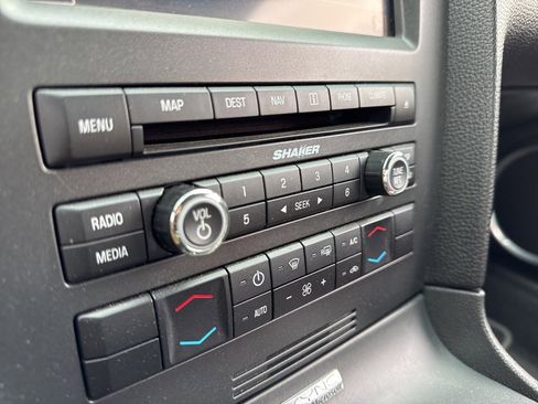 Used 2011 Ford Mustang Shelby GT500 w/ SVT Performance Pkg image 37