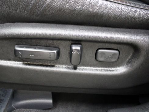 Used 2022 Honda Pilot Black Edition image 17