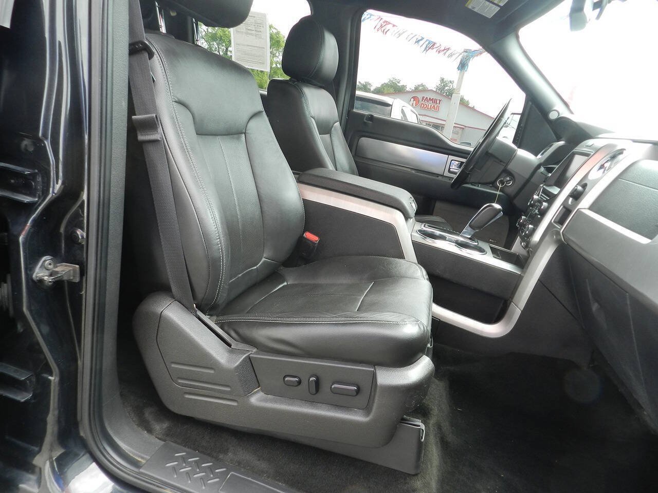 Used 2014 Ford F150 FX4 w/ Equipment Group 402A Luxury AWD/4WD image 11