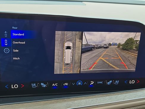 New 2026 Chevrolet Suburban High Country AWD/4WD image 32