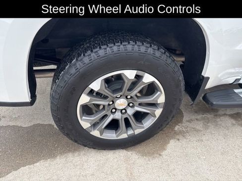 Certified 2024 Chevrolet Silverado 1500 High Country AWD/4WD image 10