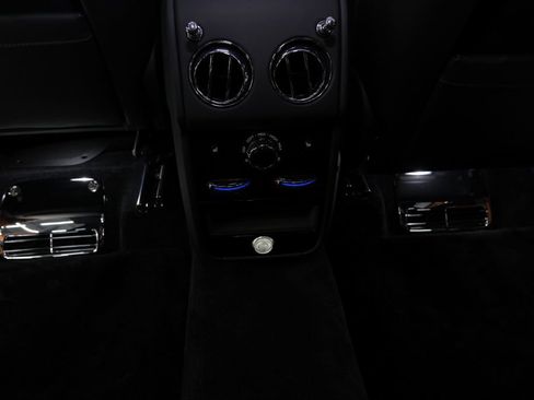 Used 2026 Rolls-Royce Cullinan AWD/4WD image 61