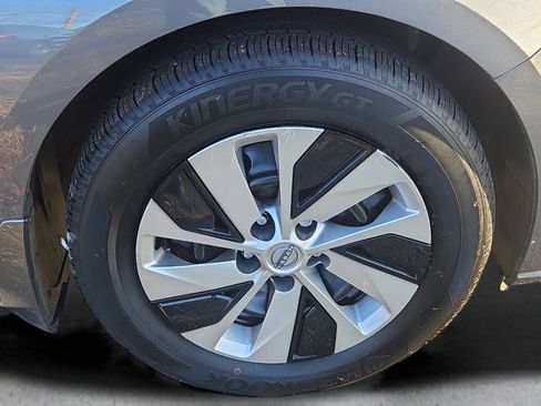 Certified 2025 Nissan Altima 2.5 S image 4