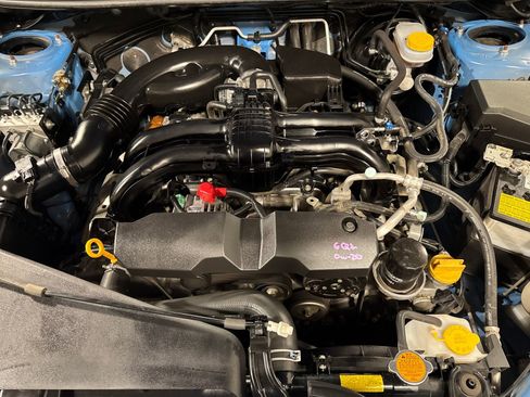 Used 2017 Subaru Crosstrek 2.0i Premium w/ Moonroof Package image 27