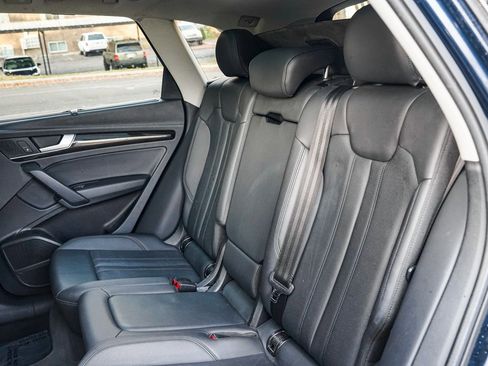 Used 2018 Audi Q5 2.0T Premium Plus w/ Premium Plus Package image 17