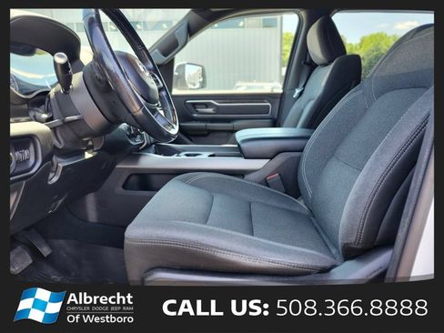 Used 2019 RAM 1500 Big Horn AWD/4WD image 18