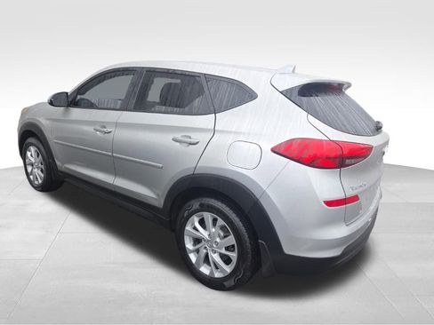 Used 2020 Hyundai Tucson SE image 4