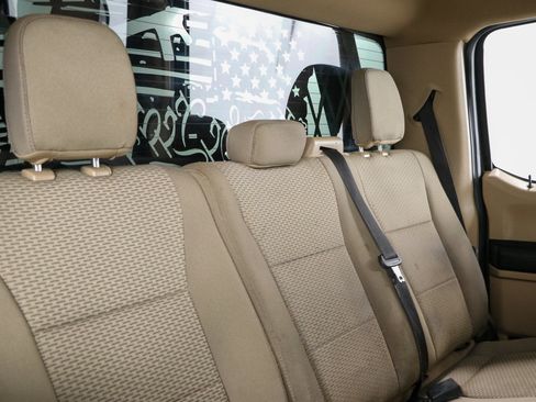 Used 2021 Ford F350 XLT w/ XLT Premium Package AWD/4WD image 28