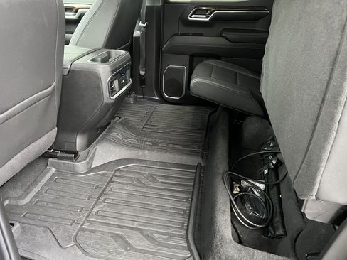 Used 2024 GMC Sierra 1500 Elevation w/ Elevation Premium Package image 18