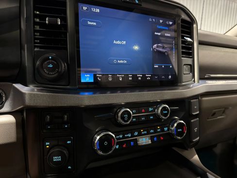 Used 2025 Ford F450 Platinum w/ Platinum Plus Package AWD/4WD image 16