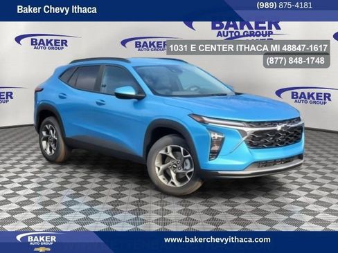 New 2025 Chevrolet Trax LT w/ Driver Confidence Package image 1