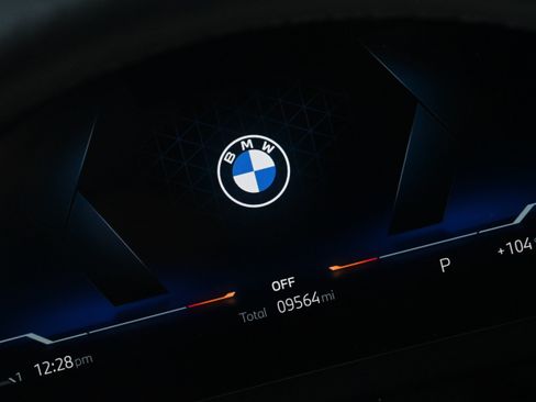 Used 2026 BMW X1 xDrive28i AWD/4WD image 35