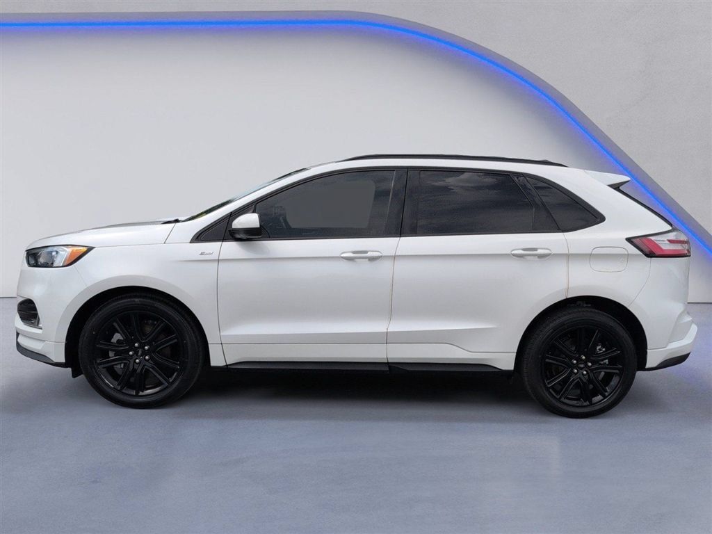 Used 2023 Ford Edge ST-Line AWD/4WD image 11