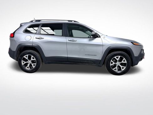 Used 2014 Jeep Cherokee Trailhawk w/ Comfort/Convenience Group image 2