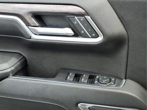 Used 2024 Chevrolet Silverado 1500 LTZ image 17