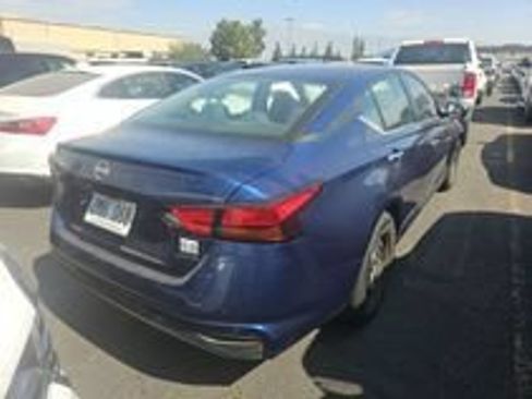 Used 2024 Nissan Altima 2.5 S FWD image 22