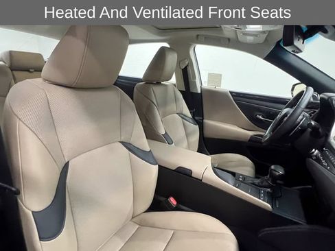 Certified 2021 Lexus ES 300h w/ Premium Package FWD image 11