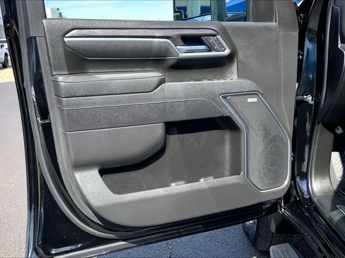 Used 2026 Chevrolet Silverado 3500 LTZ w/ LTZ Texas Edition AWD/4WD image 22