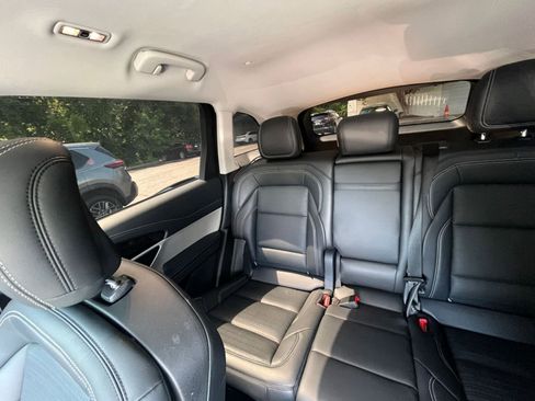 Used 2024 Lincoln Nautilus Reserve image 33