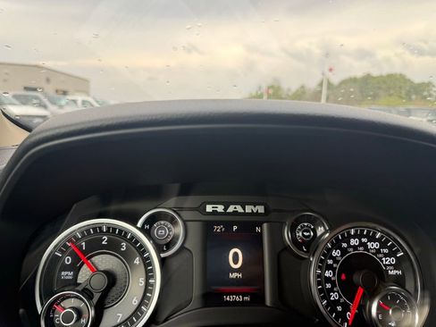 Used 2021 RAM 1500 Big Horn image 25