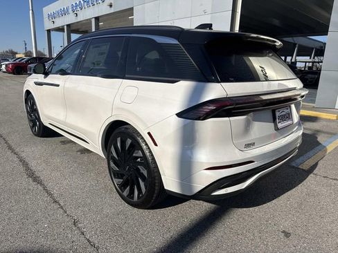 New 2026 Lincoln Nautilus Black Label w/ Jet Appearance Package image 5