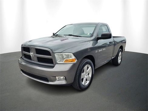 Used 2012 RAM 1500 Express image 2