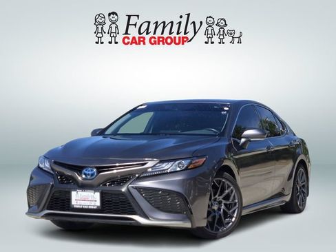 Certified 2023 Toyota Camry XSE w/ Cold Weather Package FWD image 1