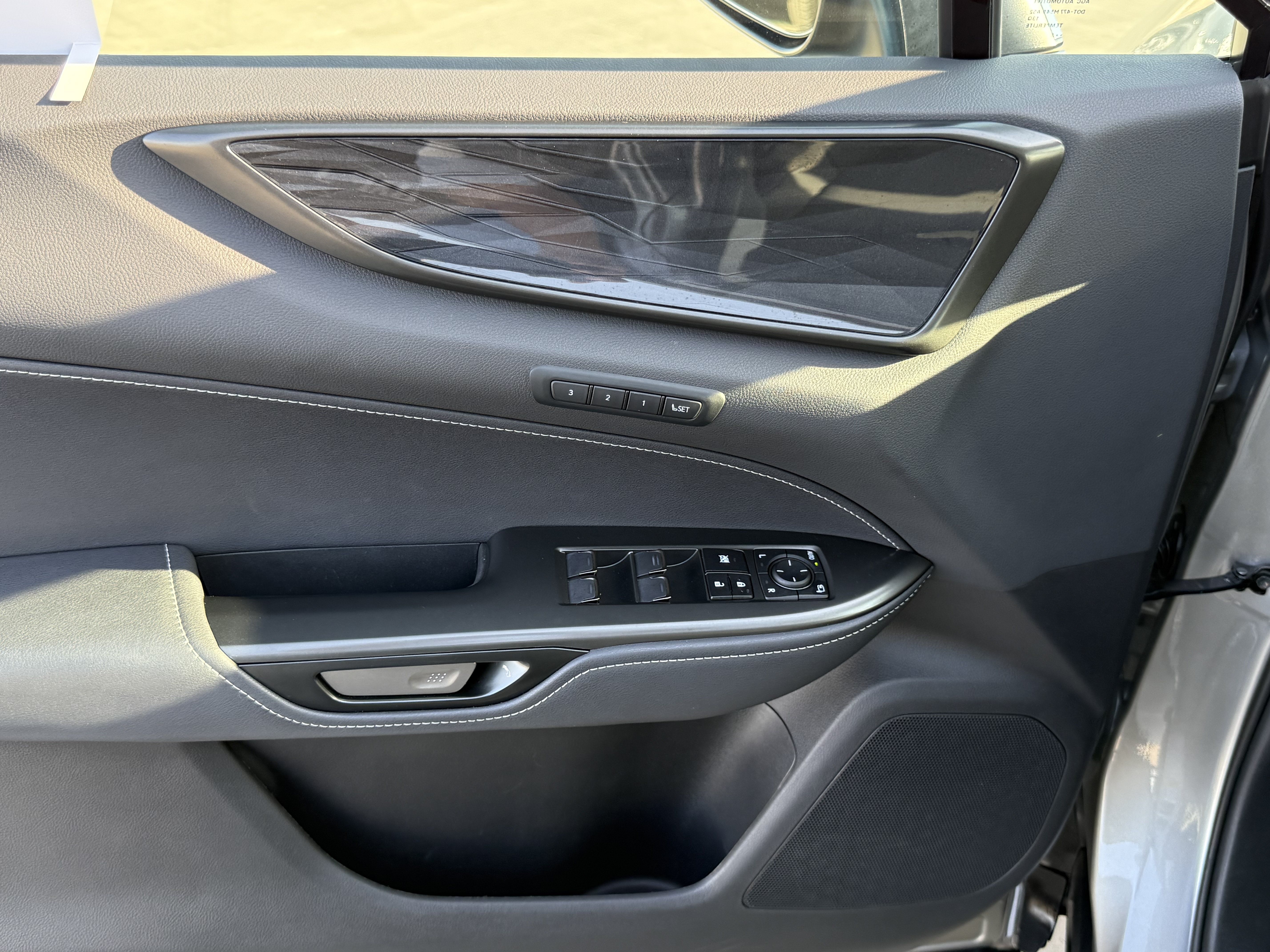 Certified 2026 Lexus NX 350 AWD w/ Accessory Package (2T) image 17