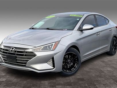 Used 2020 Hyundai Elantra SE