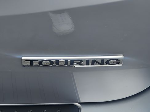 Used 2024 Honda Odyssey Touring image 35