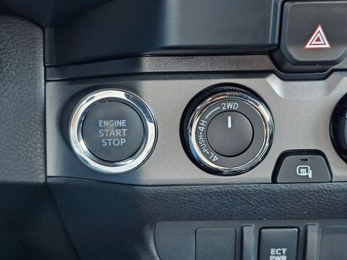 Used 2023 Toyota Tacoma TRD Off-Road w/ Black Out Package (TMS) image 32