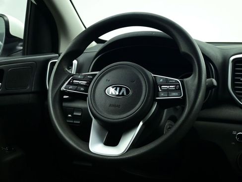 Certified 2020 Kia Sportage LX image 9