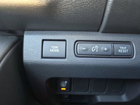 New 2026 Nissan Frontier PRO-4X w/ Tow Package image 10