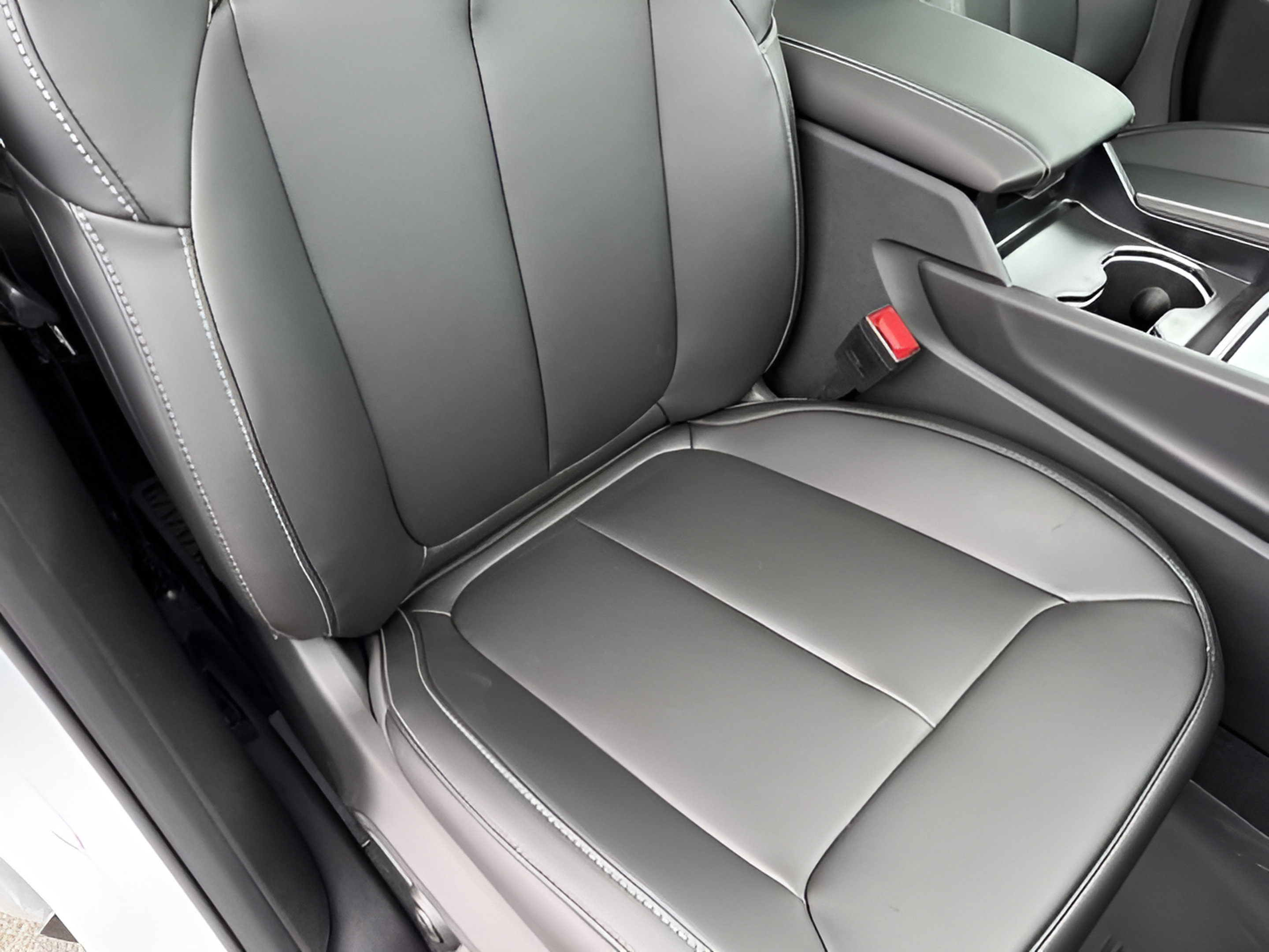 New 2026 Jeep Grand Cherokee Limited AWD/4WD image 17