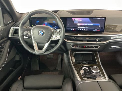 Certified 2024 BMW X5 sDrive40i w/ Premium Package image 9