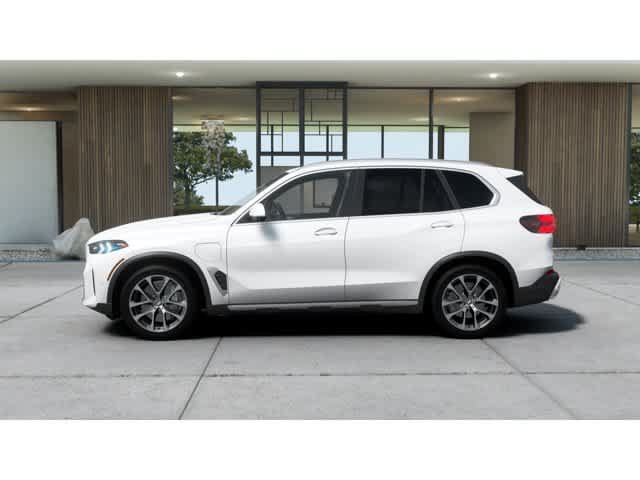 Used 2026 BMW X5 xDrive50e w/ Premium Package AWD/4WD image 4