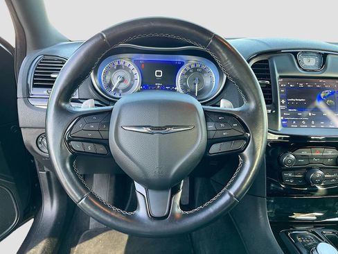 Used 2021 Chrysler 300 S image 11