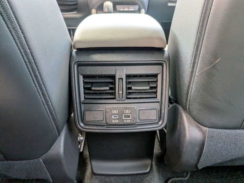 Used 2026 Subaru Forester Premium AWD/4WD image 16