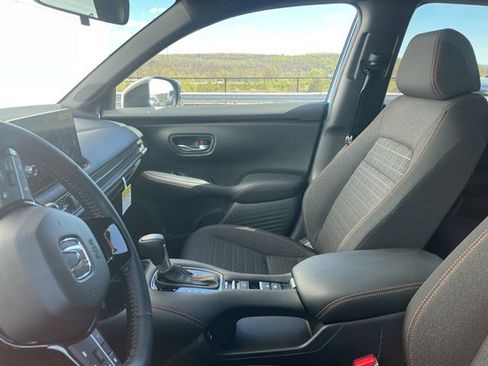 Used 2026 Honda HR-V Sport image 3
