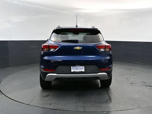 Used 2023 Chevrolet TrailBlazer LT w/ Convenience Package AWD/4WD image 4