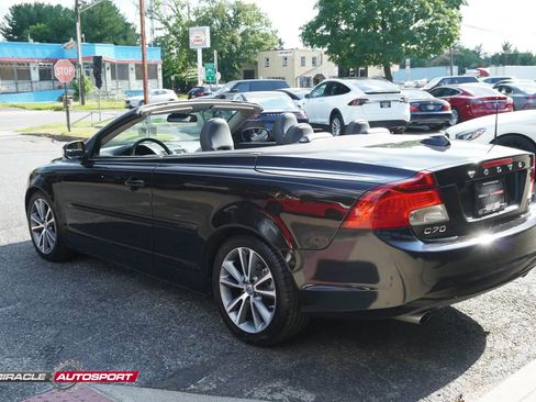 Used 2012 Volvo C70 T5 image 5