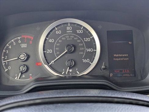 Used 2021 Toyota Corolla LE image 8