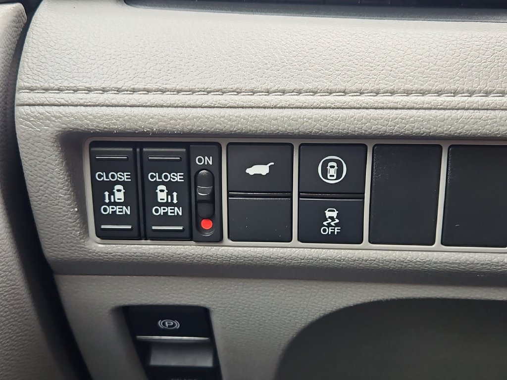 Certified 2023 Honda Odyssey EX-L image 17