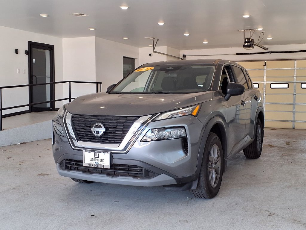 Used 2023 Nissan Rogue S FWD image 20