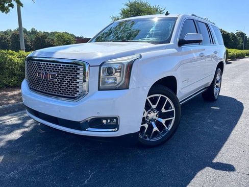 Used 2015 GMC Yukon Denali w/ Touring Package AWD/4WD image 1